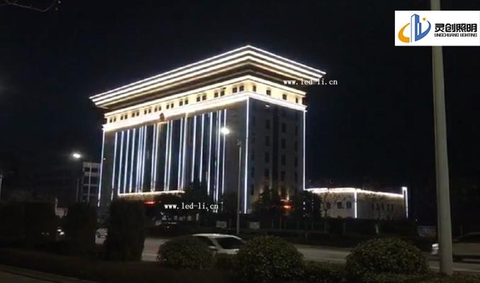 【案例?市政亮化】渭南市人民法院綜合大樓夜景亮化成功亮燈